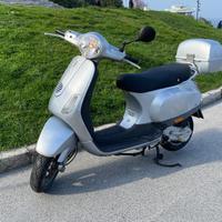 VESPA 50
