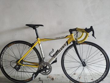 Cavalera Vega – Forcella Carbonio – Ruote Miche –