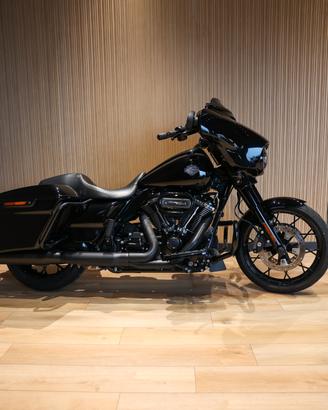 Harley-davidson FLHX Street Glide Special