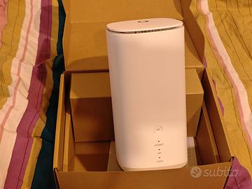 ZTE MC888 Ultra 5G - Vodafone GigaCube Unlocked