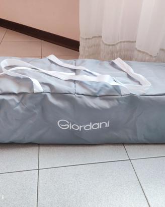 Lettino da campeggio marca Giordani