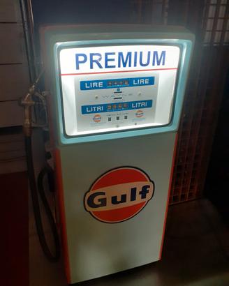 Distributore di benzina Gulf