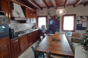 CASA SEMINDIPENDENTE A ALTIVOLE