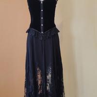 Abito da sera di alta sartoria in pizzo Chantilly