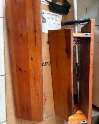 Scaffali in legno