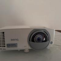 Proiettore benq mx808st
