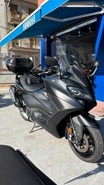 Yamaha T Max ABS Sword Grey