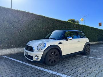 MINI Cooper D (R56)