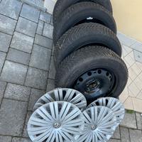 4 Cerchi da 15 + pneumatici invernali Michelin