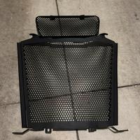 Griglia radiatori+adesivo serbatoio S1000r/Rr/Xr