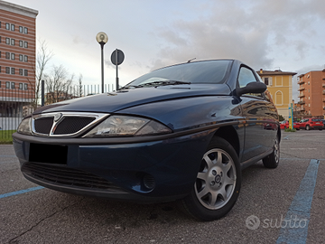 Lancia Y 1.2i cat Elefantino Blu