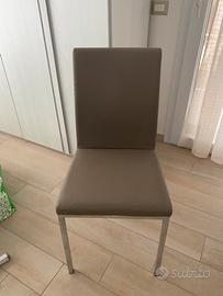 4 Sedie in pelle Tortora