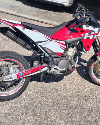 Husqvarna SM 610 i 2008