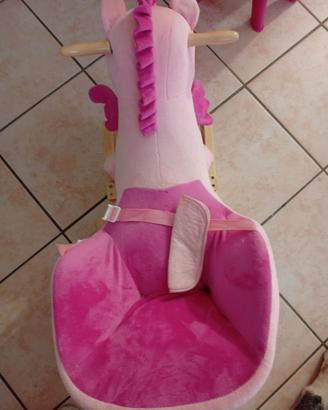 Dondolo unicorno