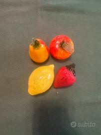 Frutta in vetro