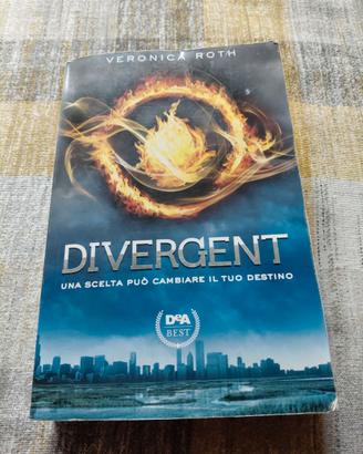 Libro Divergent primo volume