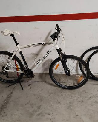 MTB Specialized Hardrock ruote 26"- Taglia 23/XL