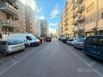 Conca d'oro - locale commerciale