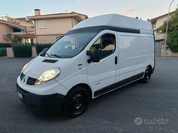 RENAULT TRAFIC Passo Lungo - Gancio Traino