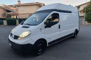 RENAULT TRAFIC Passo Lungo - Gancio Traino