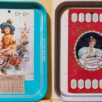 COCA COLA 2 VASSOI IN METALLO CON CALENDARI