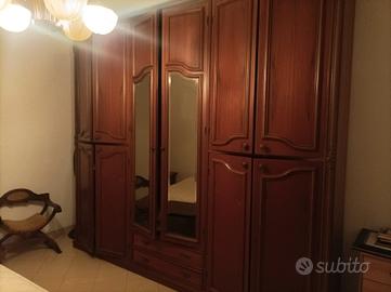 Camera da letto in legno