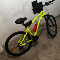 Mountain Bike Rockrider ST100 27”