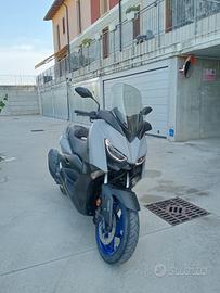  X MAX 125