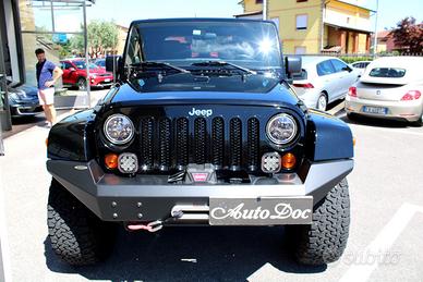 Subito - AutoDoc srl - Jeep Wrangler  SAHARA RIALZATA HARD TOP VERRICE -  Auto In vendita a Bergamo