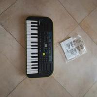 pianola Casio SA46 