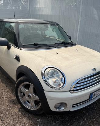 Mini 1.6 16V Cooper Chili
