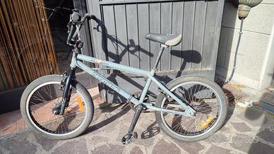 BMX 20 Decathlon B'Twin Freestyle - Ruote 20