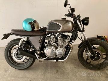 Cafe racer