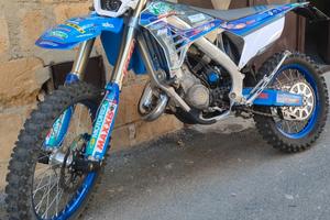 TM EN 125 fi 2024