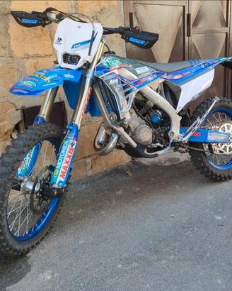 TM EN 125 fi 2024