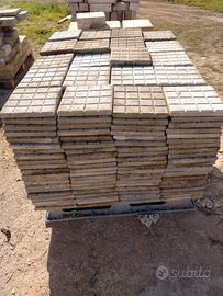 mattoni per marciapiedi