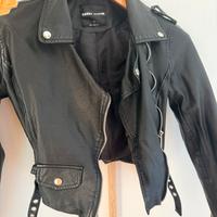 Giacca pelle nera corta