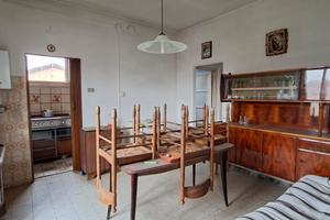 Crespino, appartamento in centro con giardino