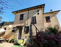 villa-di-300-m²-con-piu-di-5-locali-e-box-auto-dop