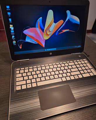 HP Pavilion - i7 - 16GB - 2TB SSD - Geforce GTX