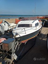 Barca semicabinato Sessa Espace