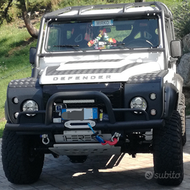 Defender 90 completamente preparato Herero