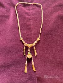 Collier antico