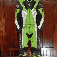 tuta moto suomy 
