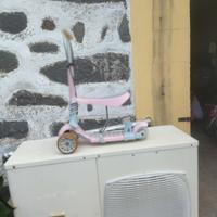 monopattini a tre ruote 