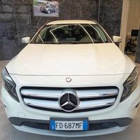 MERCEDES-BENZ GLA 200 d Automatic 4Matic Premium