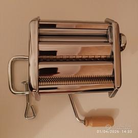 macchina per la pasta manuale Imperia Titania
