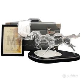 STATUA CAVALLI SELVAGGI SWAROVSKI 2001