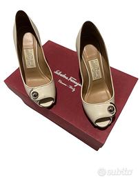 Scarpe con tacco Ferragamo