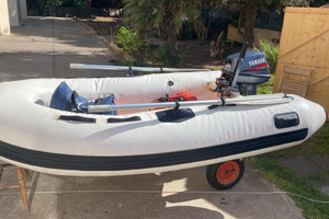 Gommone tender completo più motore